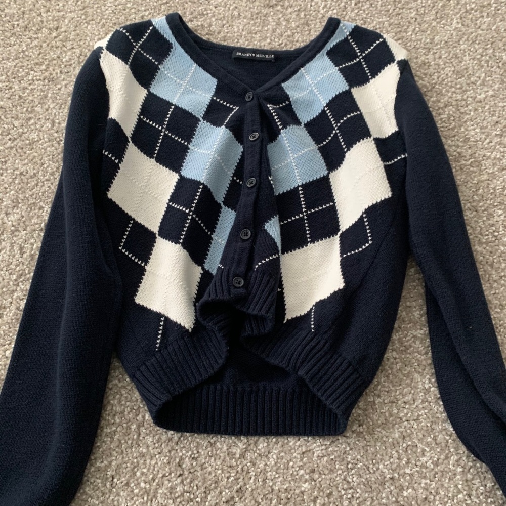 brandy melville sweater